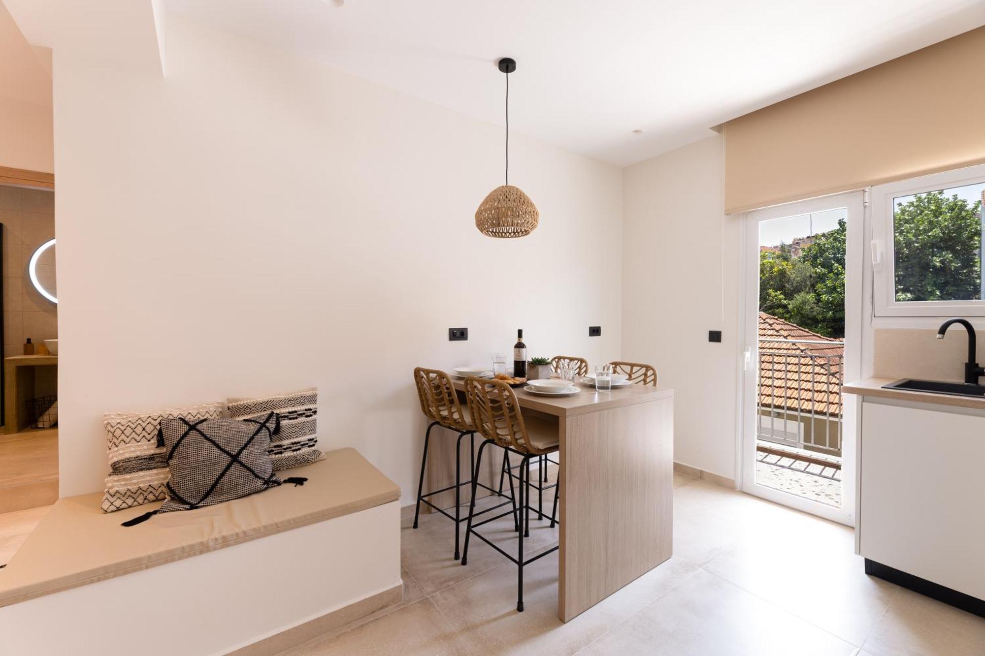 Portogal Apartments 아르고스톨리온 외부 사진