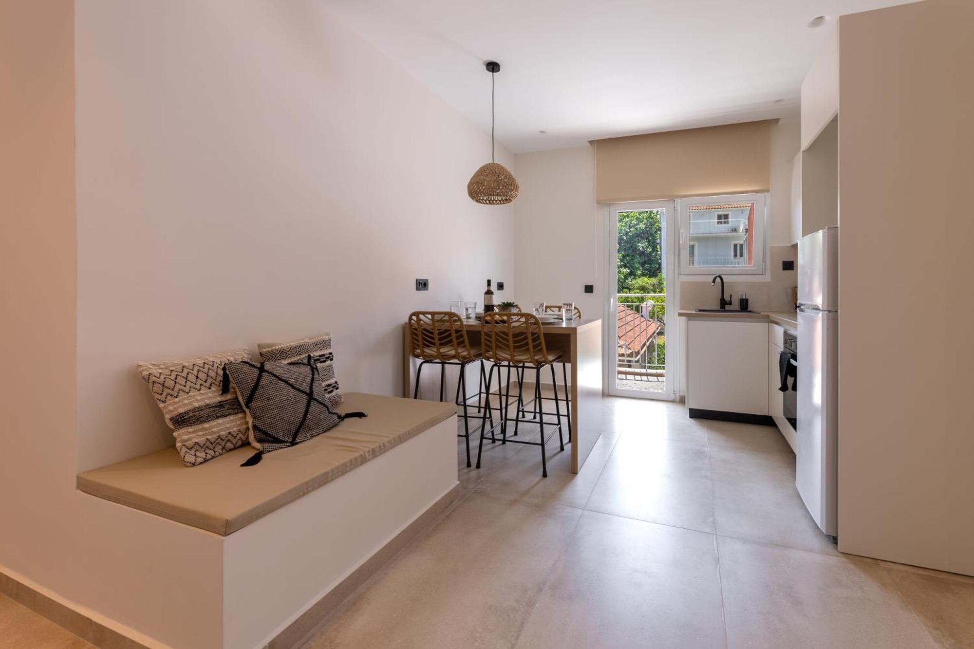 Portogal Apartments 아르고스톨리온 외부 사진