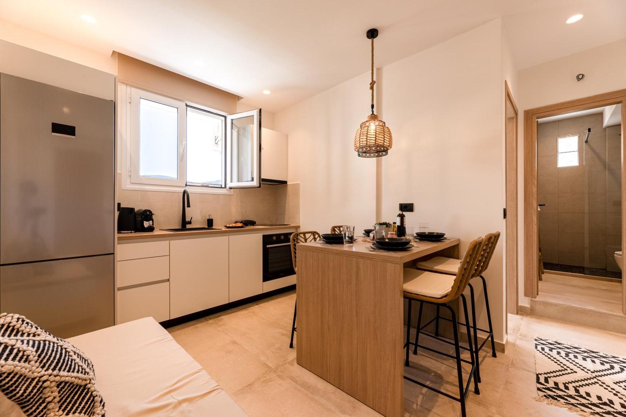 Portogal Apartments 아르고스톨리온 외부 사진